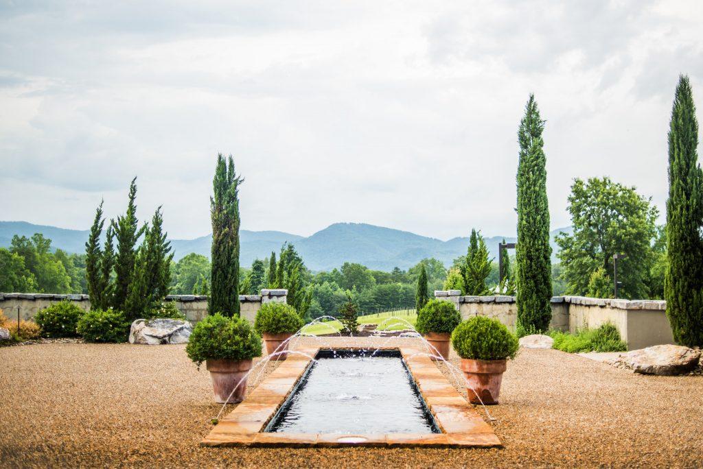 The Wedding Website of Lauren Ghidotti and Ryan McFarland