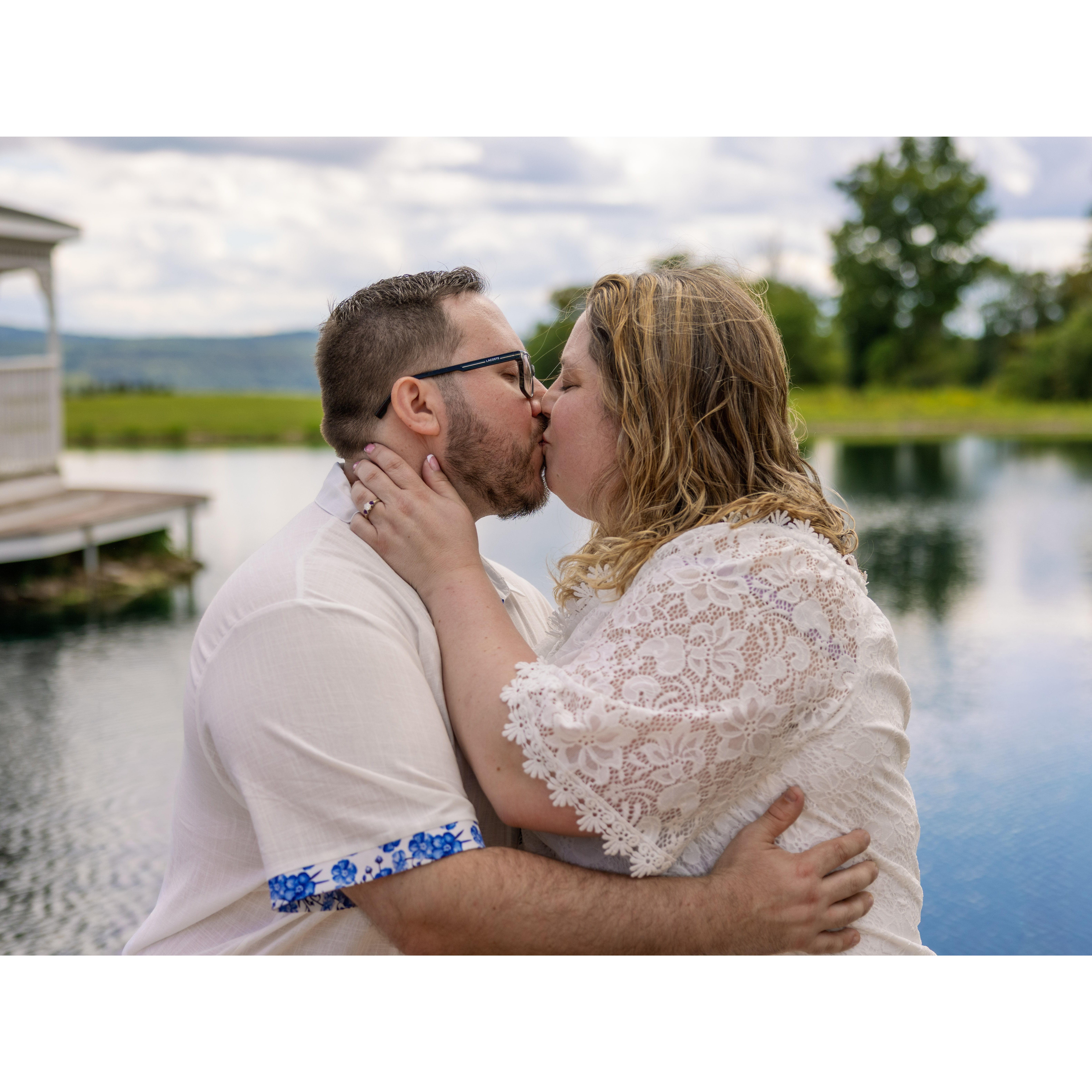 Engagement Session-Gilbertsville Farmhouse (On the dock at the lake)
