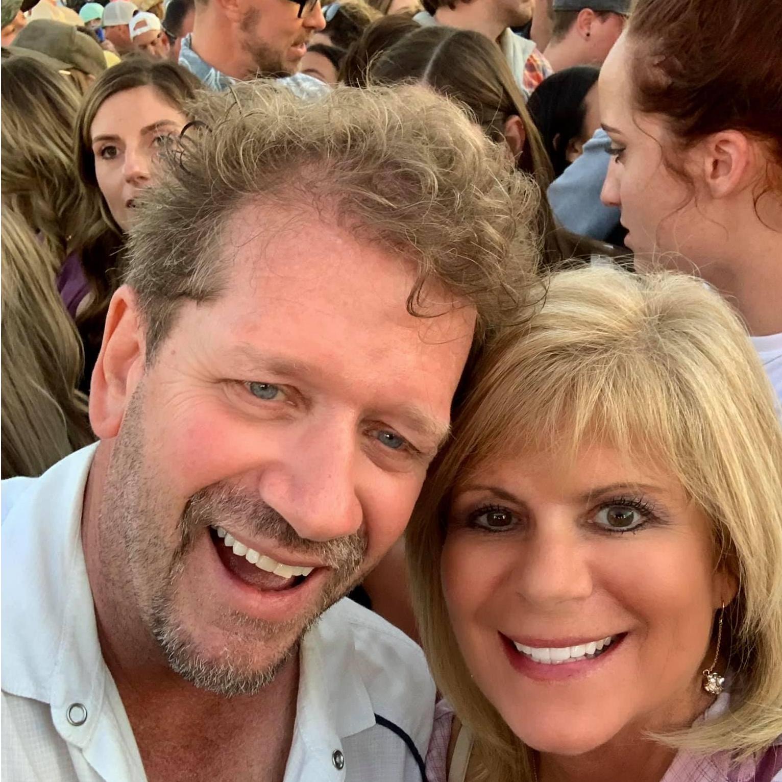 A little bit Country Coastal Jam on the beach in Huntington Beach California. Who knew JC likes country?!