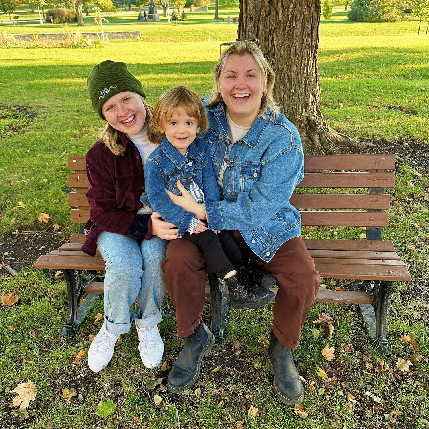 Being aunties to our favorite niece (2023)