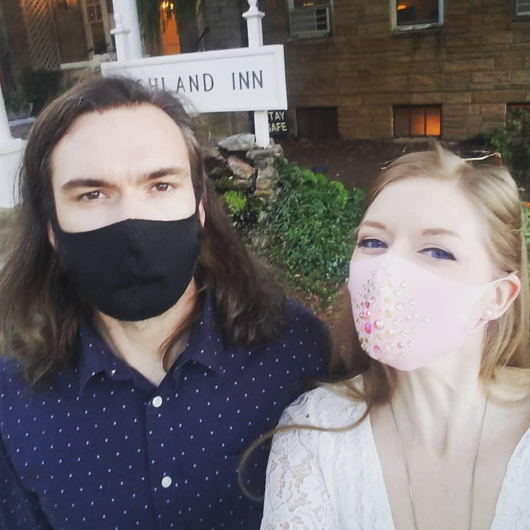 Masked lovers outside of The Highland Inn, October 3, 2020.