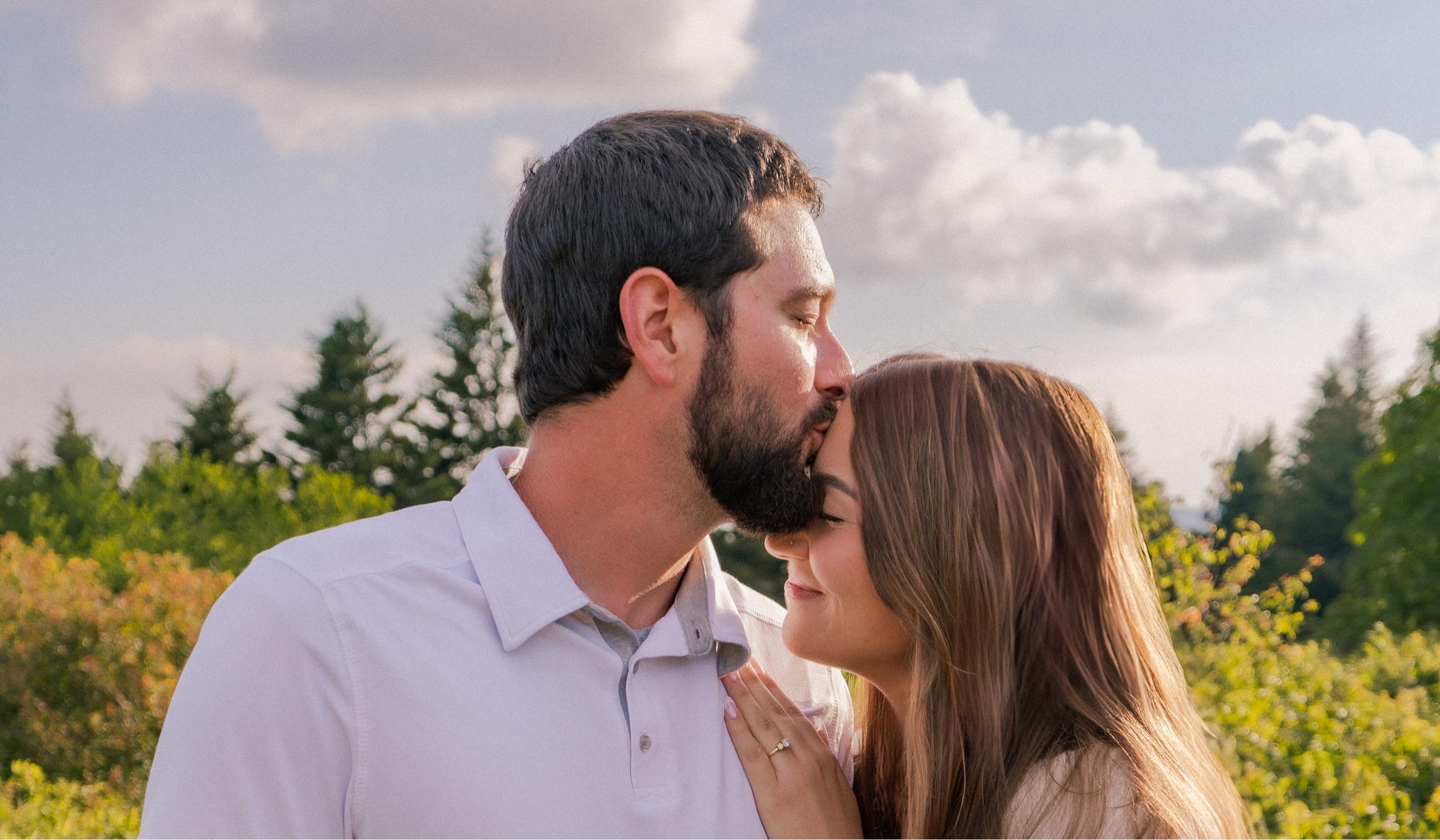 The Wedding Website of Allison Elliott and Matthew Gasperson