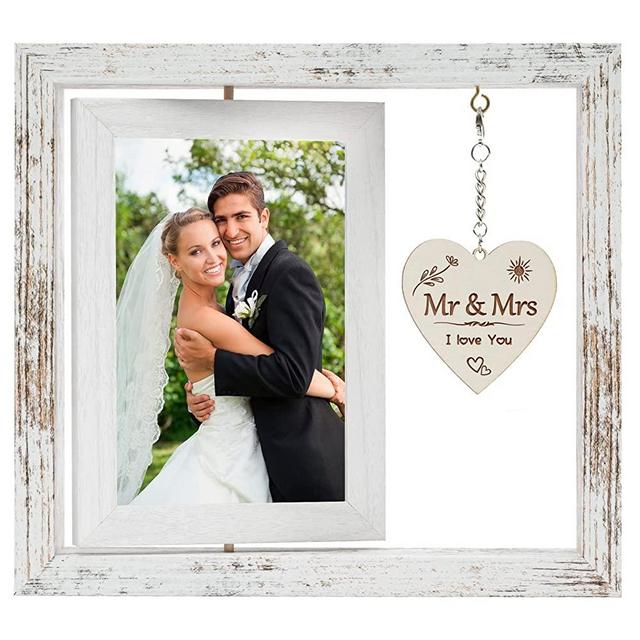 Hooweti Mr And Mrs Gifts, Wedding Gifts for Couples Picture Frame with Warm Heart Pendant，Engagement Photo Frame Gift for Newly Engaged Couples Double Sided Rotating Picture Frames 4x6