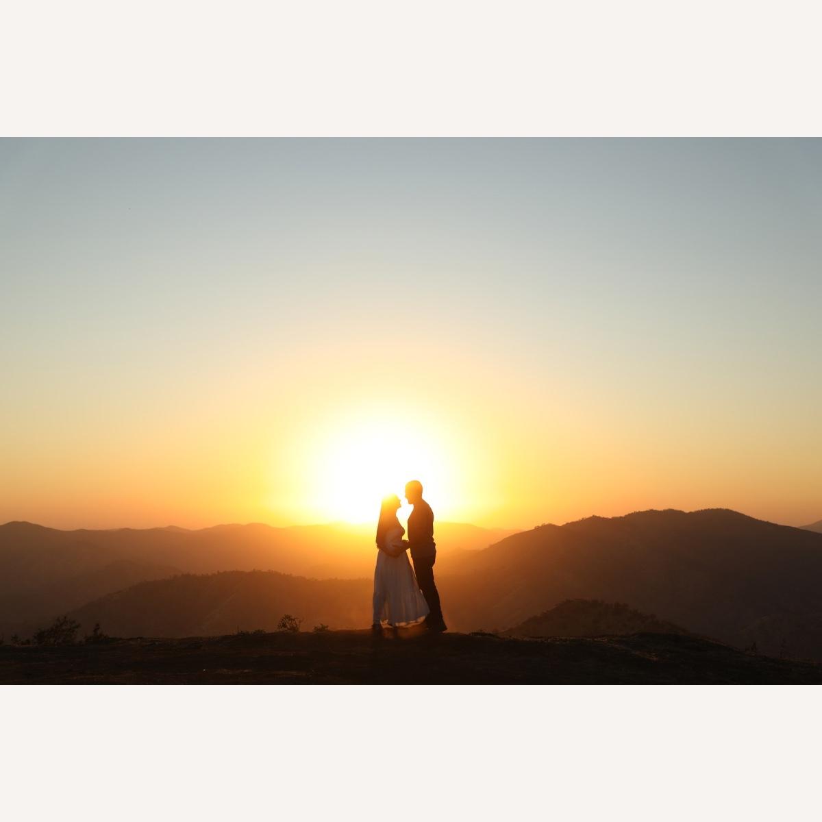 The proposal was even more special as it took place in the same spot as their first date, bringing their love story full circle. Now, filled with excitement as they’ll say "I do" to forever.