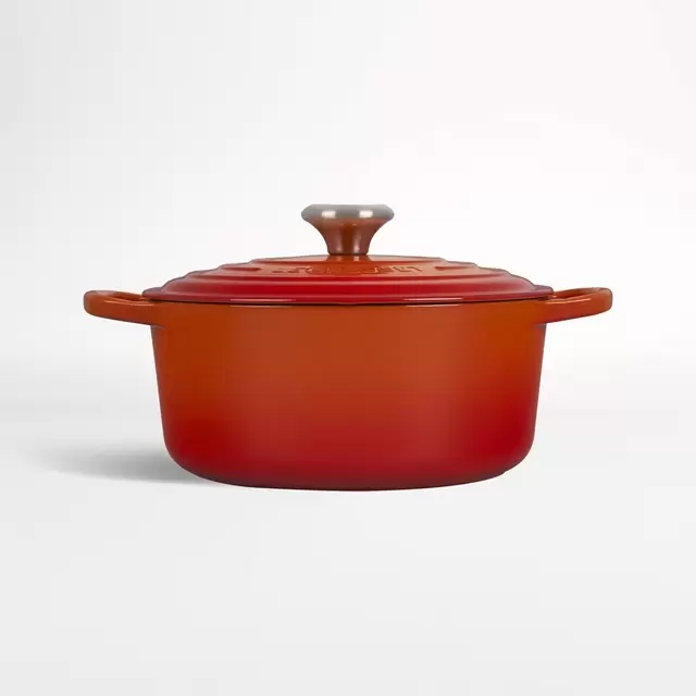 Le Creuset ® Signature Flame 4.5-Qt. Round Dutch Oven