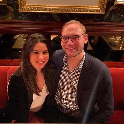2-24-2020

Ciccio Mio Restaurant in Chicago

Blake and Bradley's last dinner date at one of their favorite restaurants right before the quarantine began.