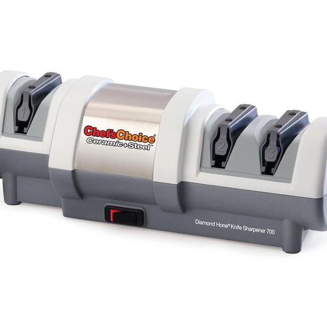 Chef’sChoice® Ceramic+Steel™ Model 700 Electric Knife Sharpener