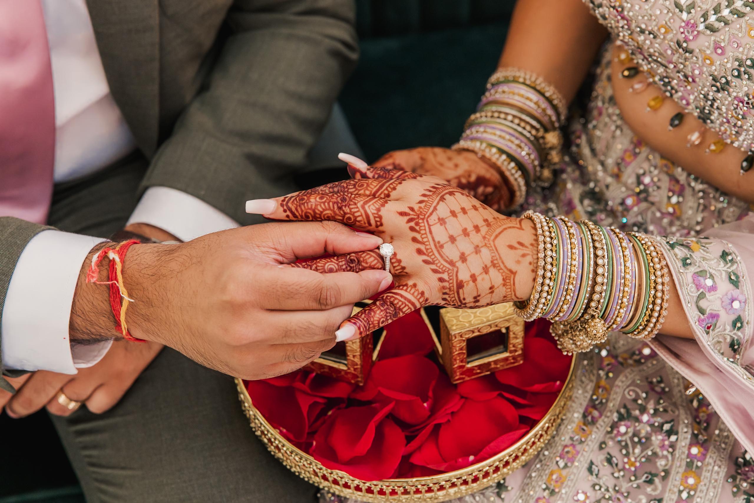 The Wedding Website of Meera Lad and Harjodh Singh