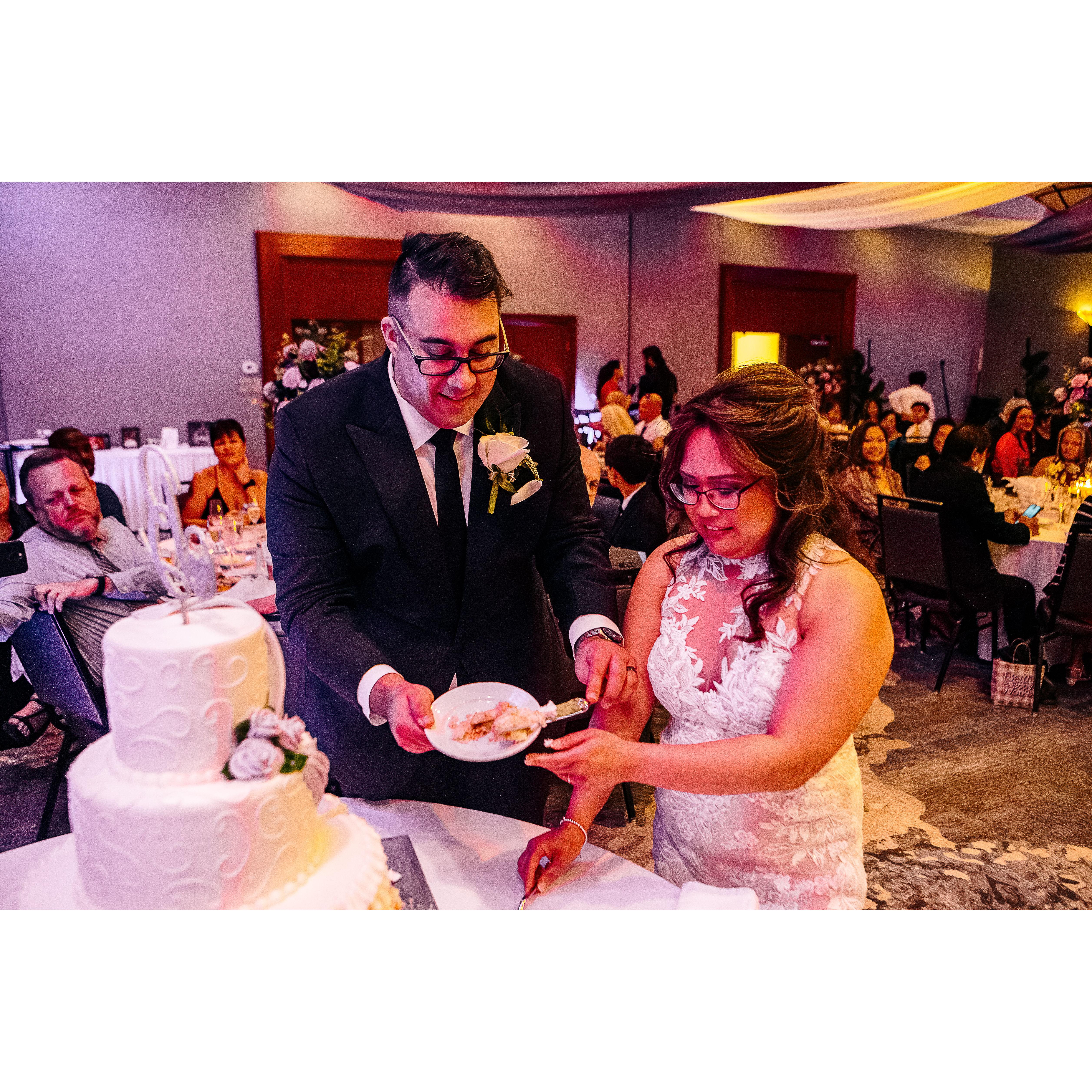 Wedding Cake feeding