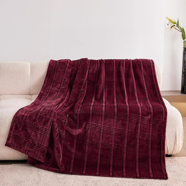 KORBLISS Super Soft Flannel Throw Blanket 50x60 Inches, Premium Checkered Jacquaed Silky Fleece Lightweight Bed Blanket All Season Use, Burgundy Strip, 50"x60"