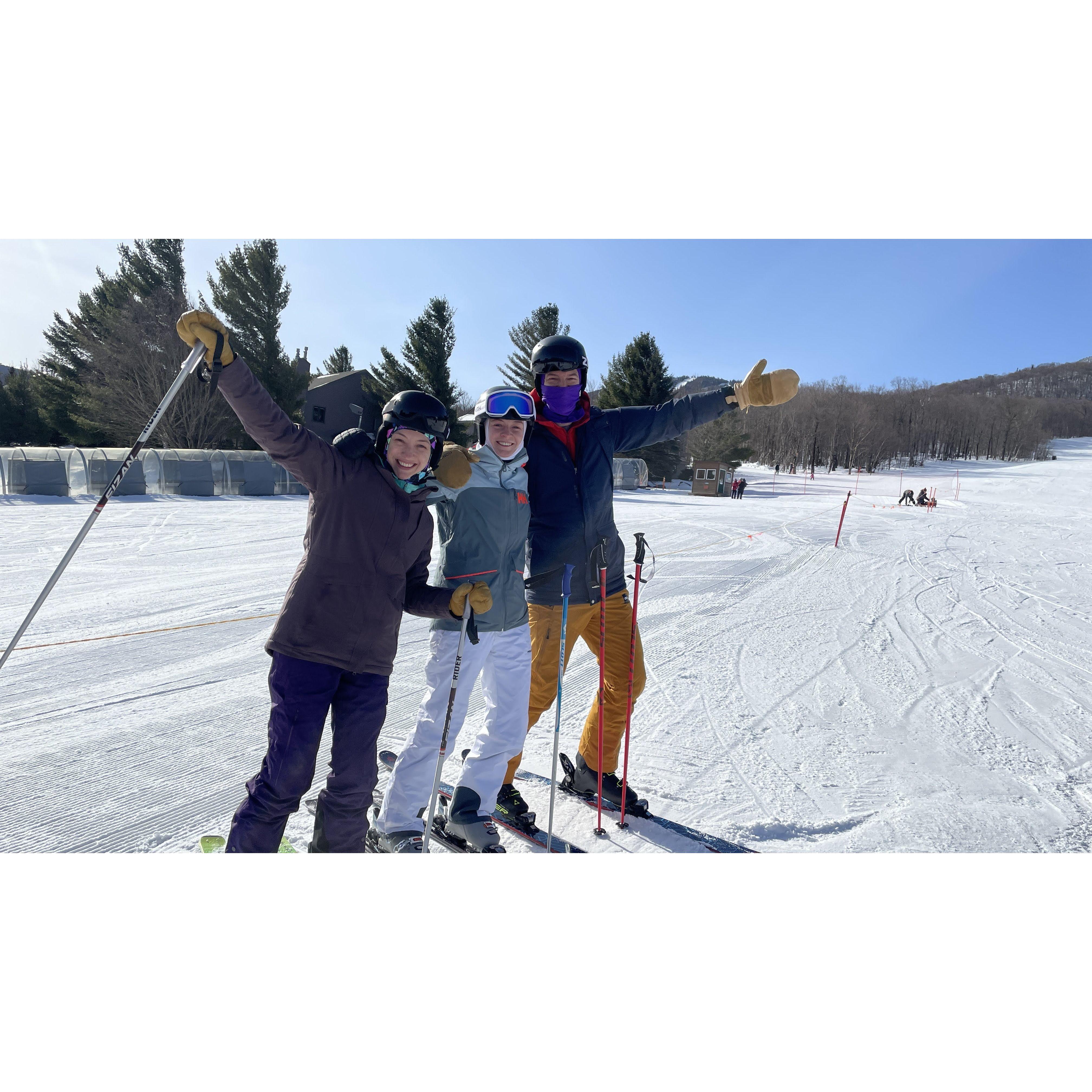 At age 30 Zoe took on the bunny slope (while Dave skiied backwards beside her)