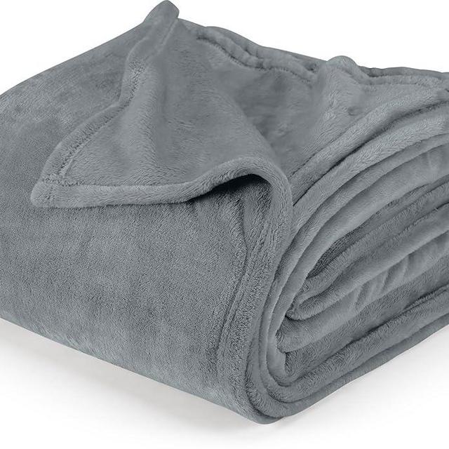 Utopia Bedding Cool Grey Fleece Blanket California King Size Lightweight Fuzzy Soft Anti-Static Microfiber Bed Blanket (102x96 Inch)
