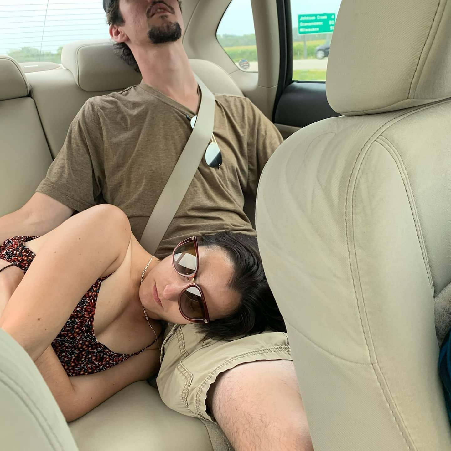 Sun, beers, and hanging with friends makes for two sleepy people!