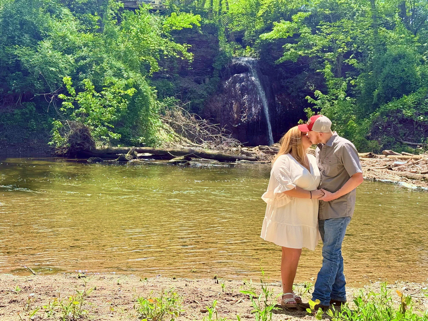 The Wedding Website of Shelby Rayburn and Jacob Priest