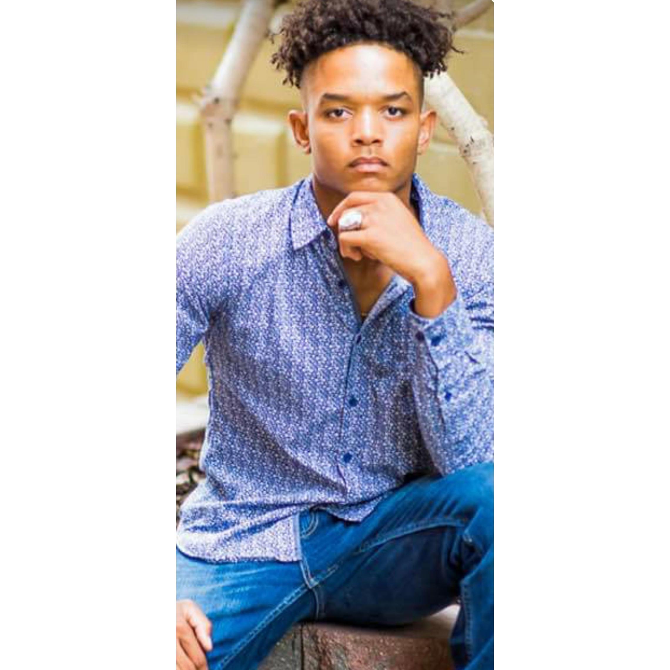 Landen Burney is the funniest guy I've ever met. He's the type of guy that you need by your side when decisions are tough. The world is gonna laugh with you and love you My Brother.
#YES