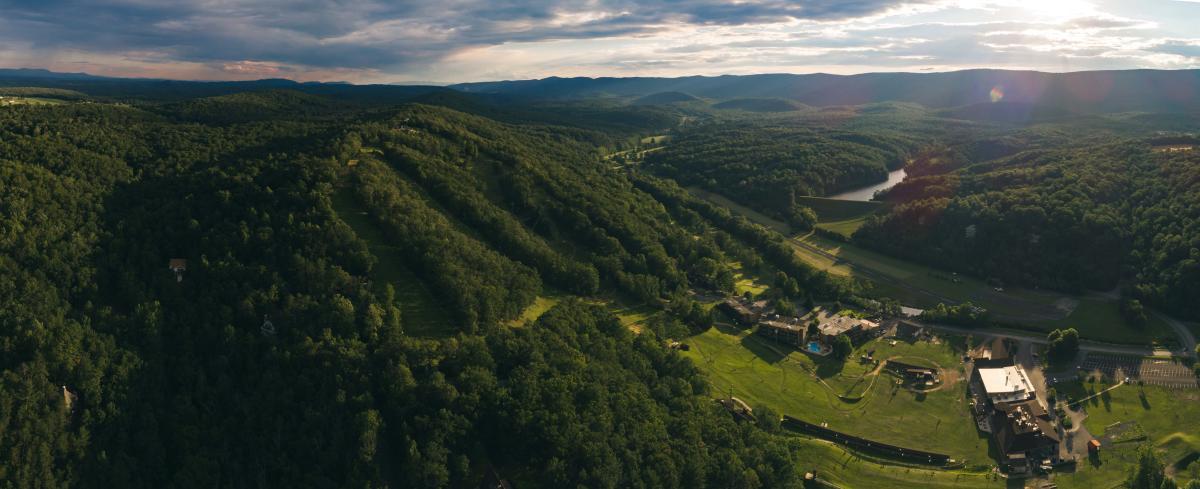 The Wedding Website of Julia Reilly and Alex Reilly