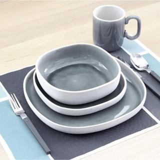 Sloane 16-Piece Dinnerware Set, Service for 4