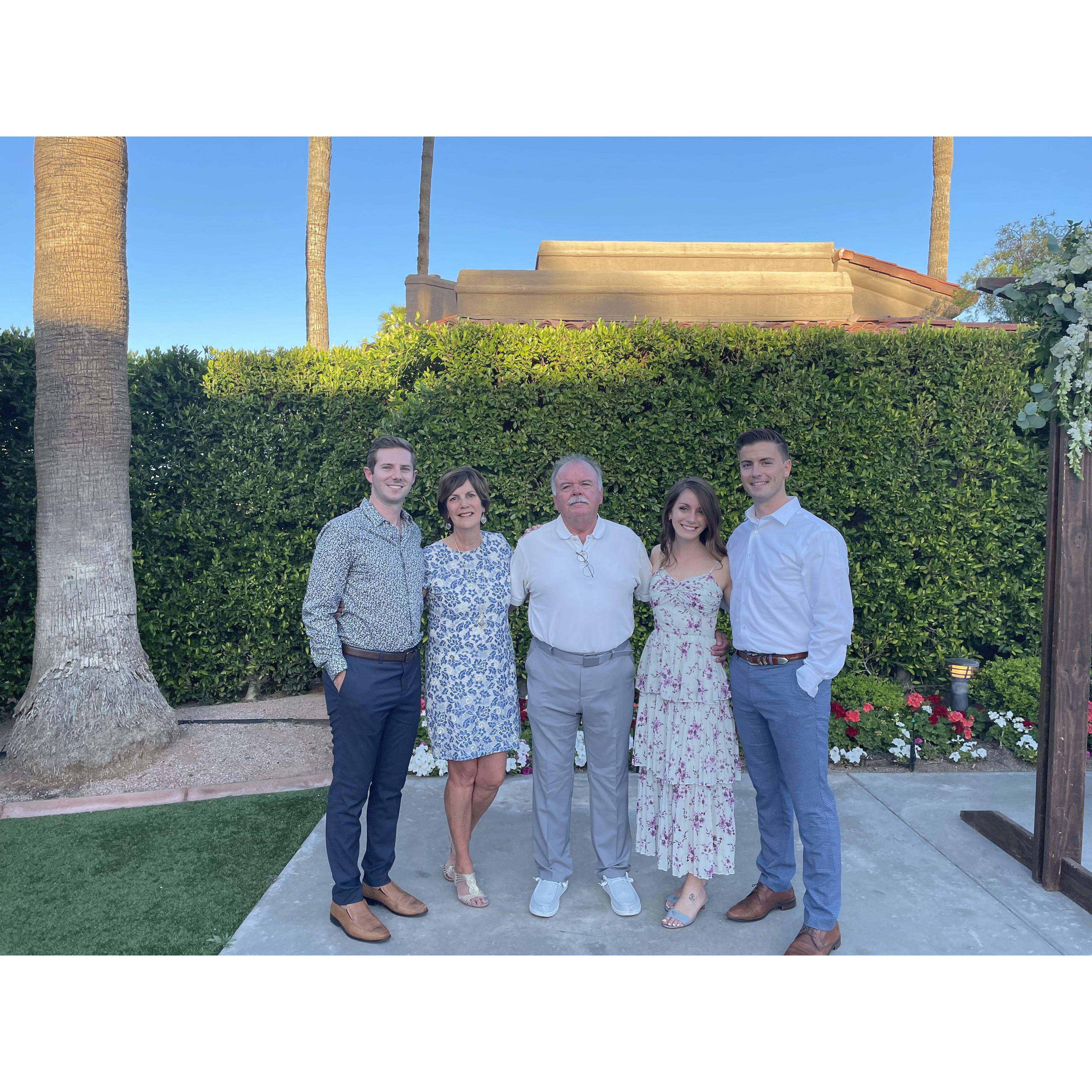 The Hight family in Arizona for Tom's cousin Kelsey's wedding!