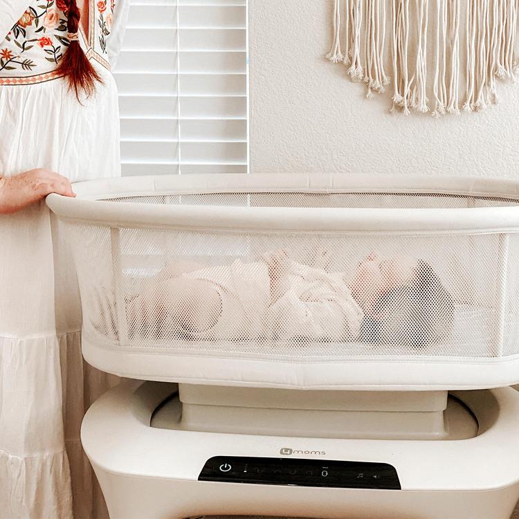 【mamomamo】 4moms, MamaRoo Sleep Bassinet | Zola Baby