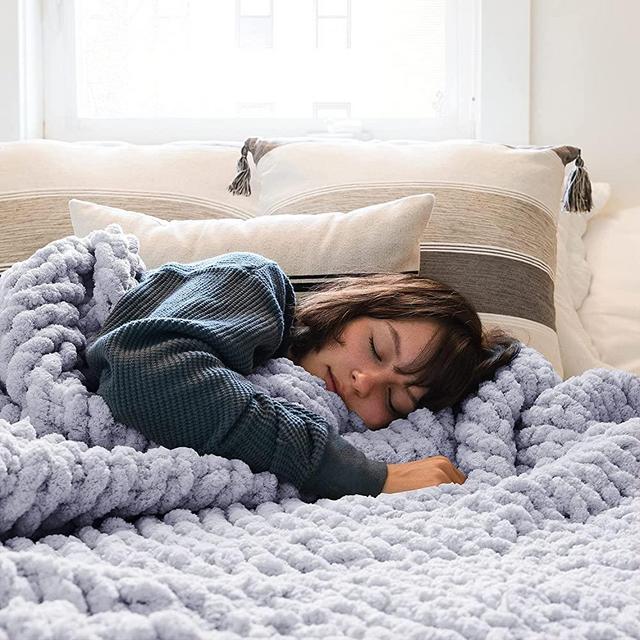 Comtest Chunky Knit Blanket Handmade Soft Throw Blanket Cozy and Warm Cable Knit Blanket for Sofa ＆Home Decor, Light Gray 40''x60''（Love Seat）