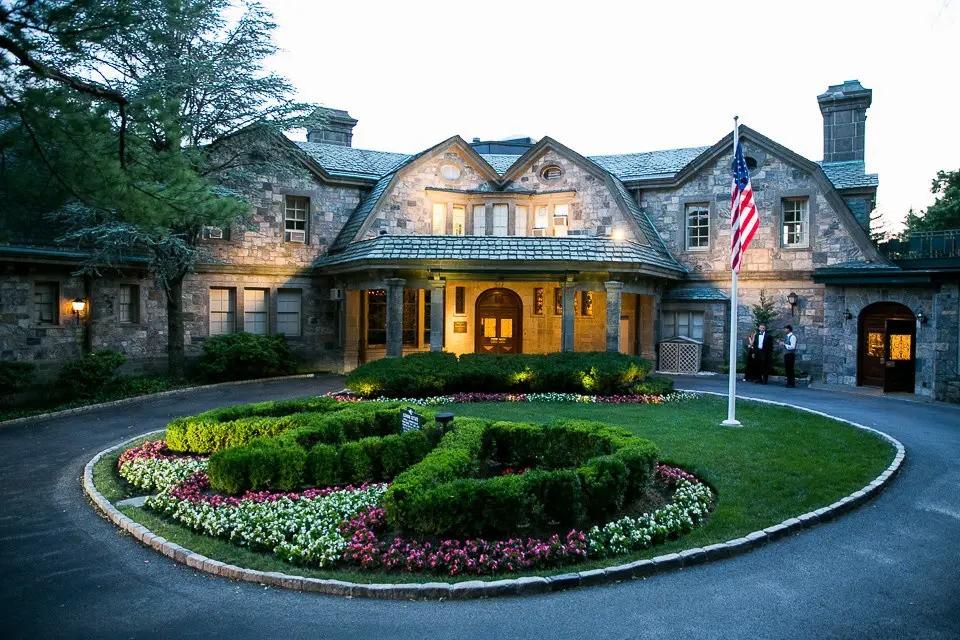 The Wedding Website of Jennifer Brennan and Jonathan Korobkin