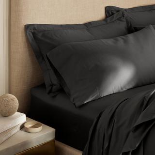 Signature Hemmed 4-Piece Organic Cotton Sheet Set