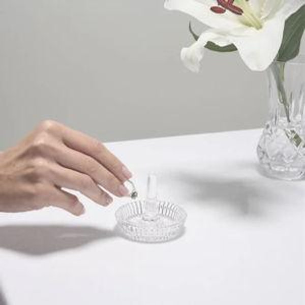 Round Ring Holder