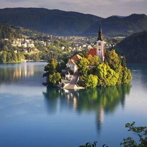 Row boat rental and tour tickets for Bled Island - Slovenia
