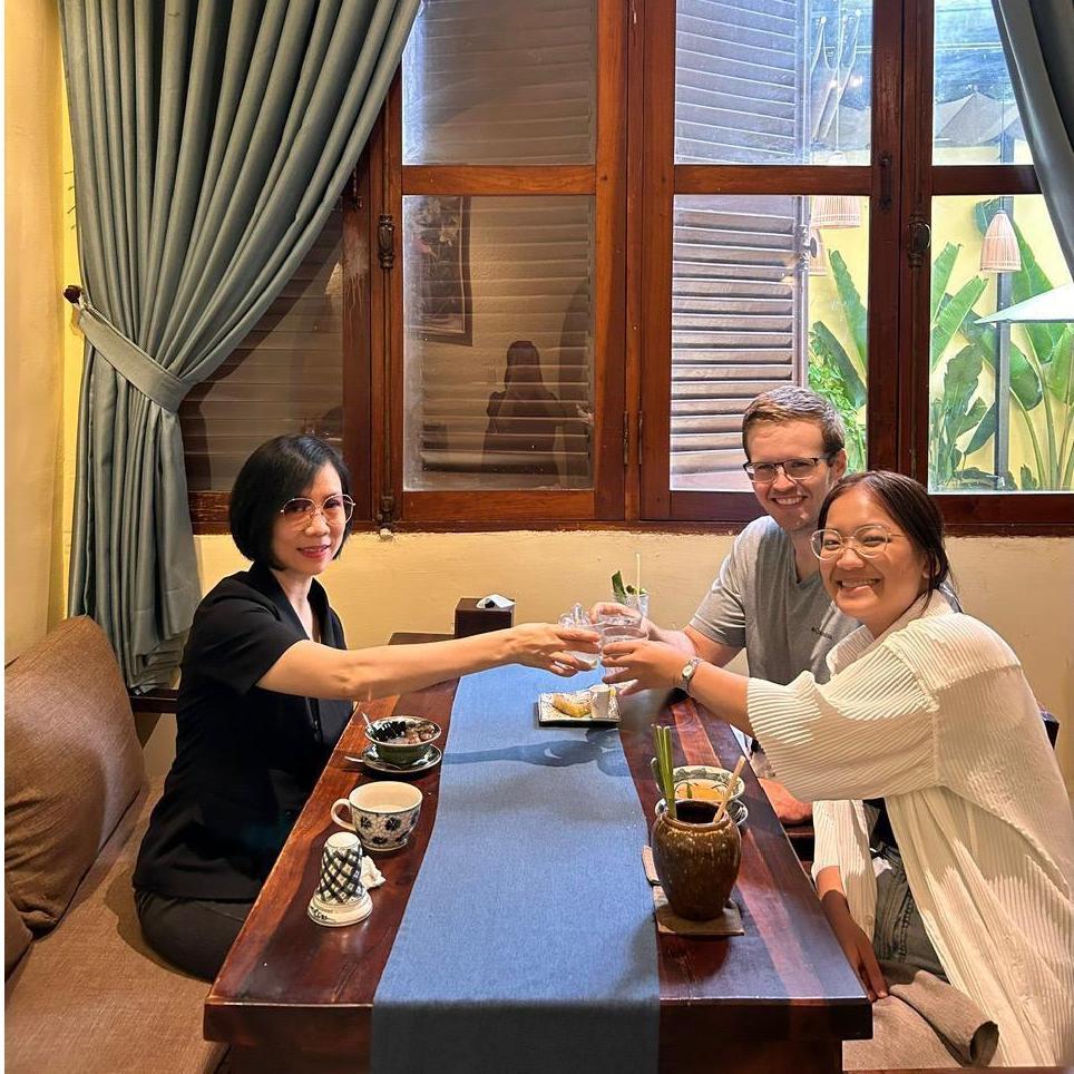 (2024) Meeting family in Vietnam