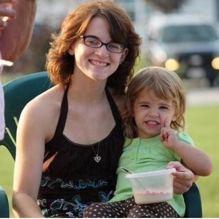 Oh younger Taite, what were you thinking when you got your hair cut like this. At least Kendall is pulling off this picture in your stead somewhat distracting from your poor decisions.