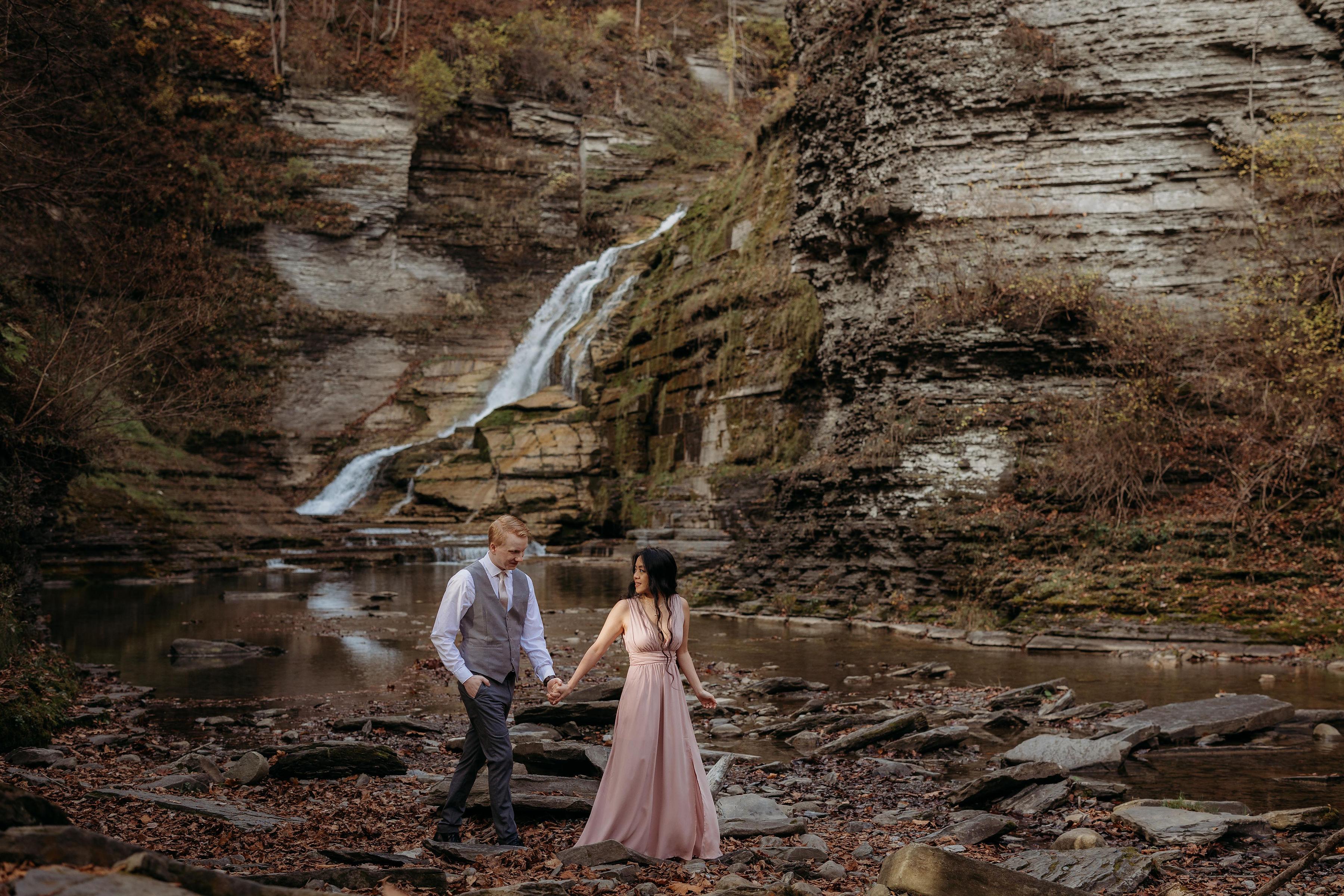 The Wedding Website of Ai Nhi Nguyen and Riley James Ellison