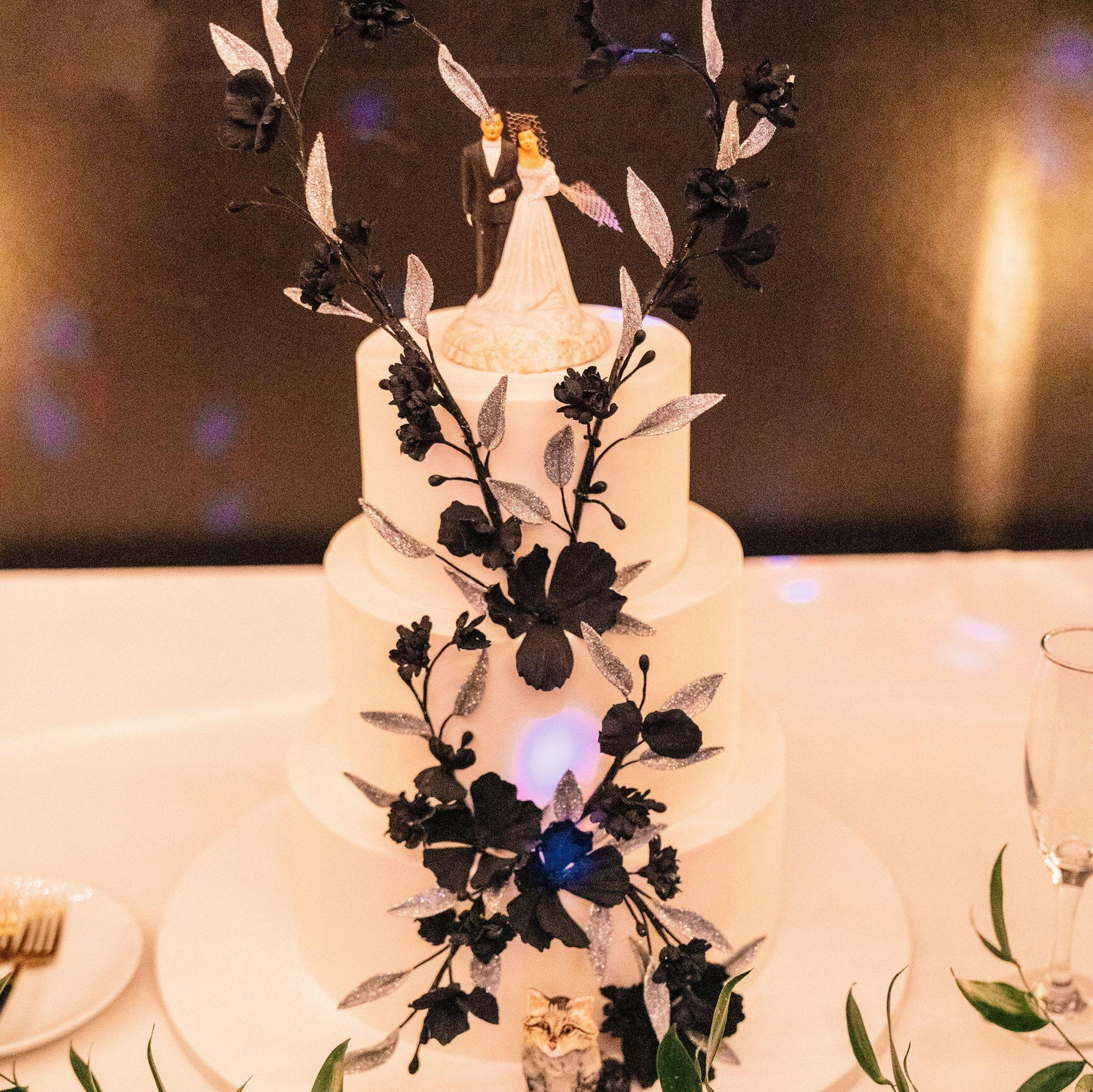 Laura Schnaidt and Raffi Holoszyc-Pimentel wedding