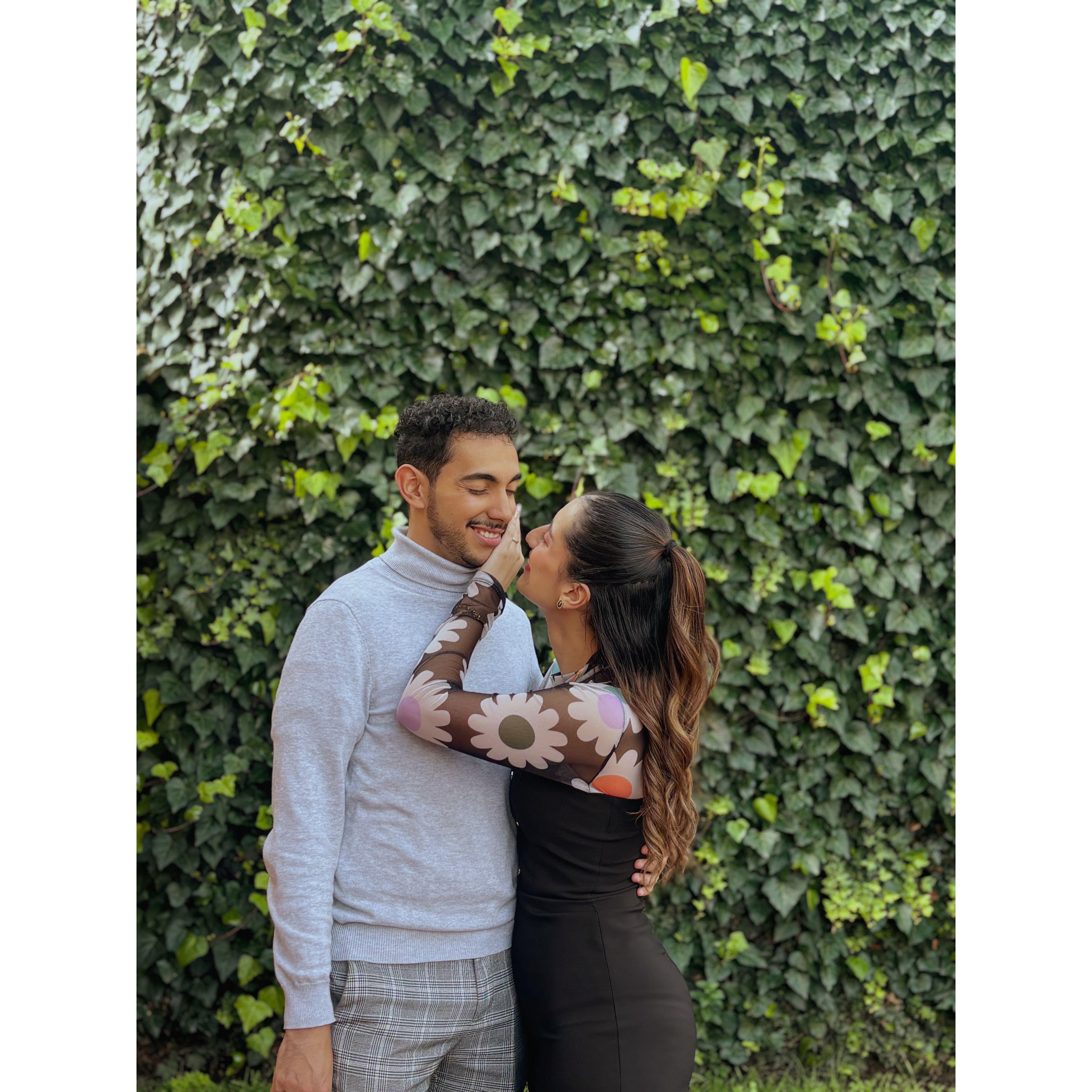 Esta foto nos la tomamos el día que le contamos a mis papás que nos íbamos a casar. 13-05-2024