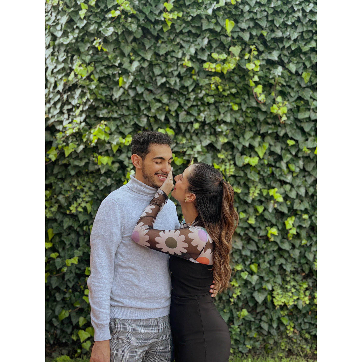Esta foto nos la tomamos el día que le contamos a mis papás que nos íbamos a casar. 13-05-2024