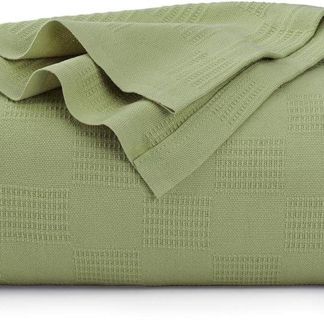 Utopia Bedding 100% Cotton Blanket (Twin Size - 90x72 Inches) 350GSM Lightweight Thermal Blanket, Soft Breathable Blanket for All Seasons (Sage Green)
