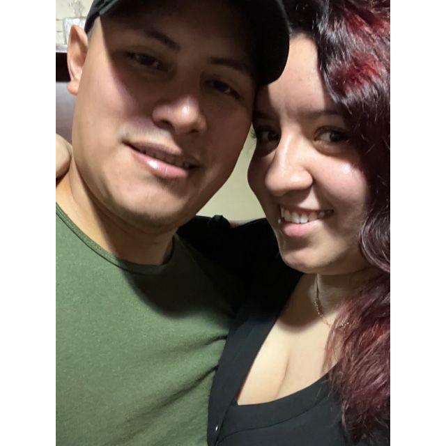 Our first pic together - Nuestra primera foto juntos