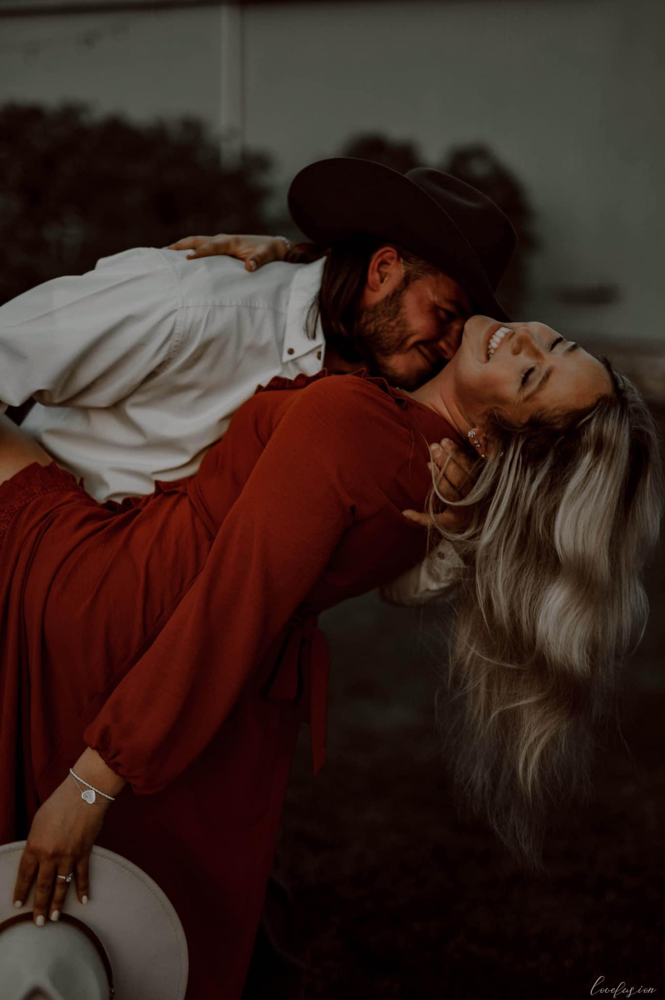 The Wedding Website of Alexandra Walton and Austin Wisniewski