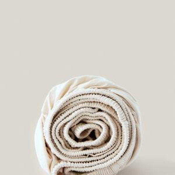 Organic Room Service Sateen Fitted Sheet made with Organic Cotton | Pact