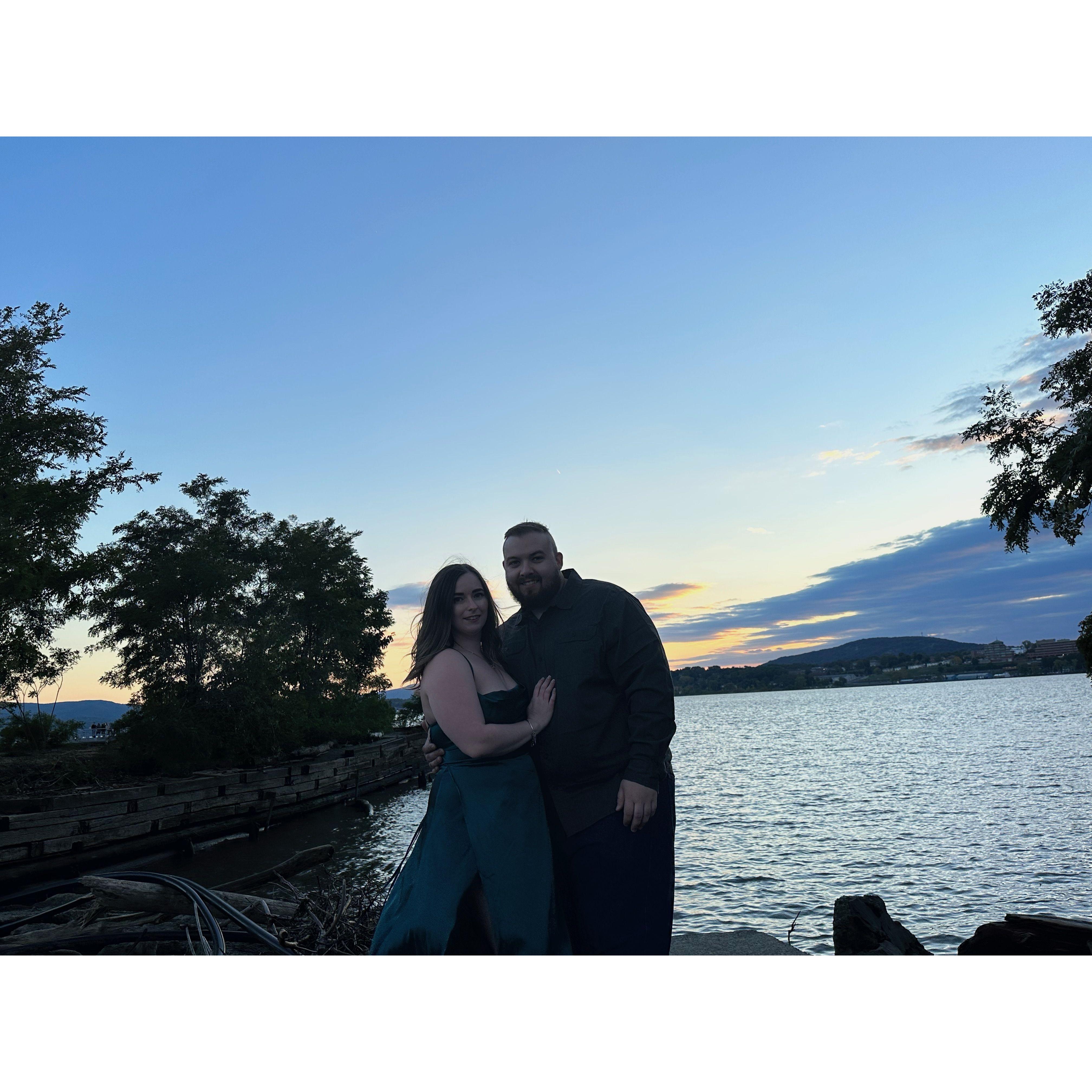 Engagement photos at the Beacon waterfront. Big thank you to Marcus who took these amazing photos.