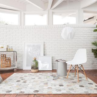 Hand Stitched Cowhide Promenade Hexagon Rug