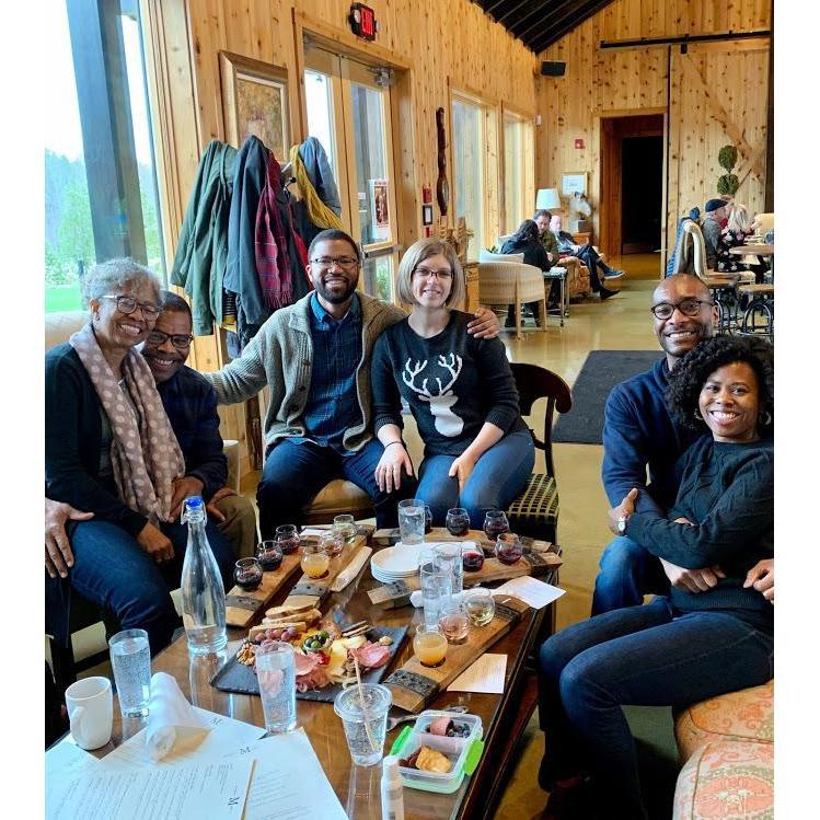 Thanksgiving with the Scotts - visiting a local winery