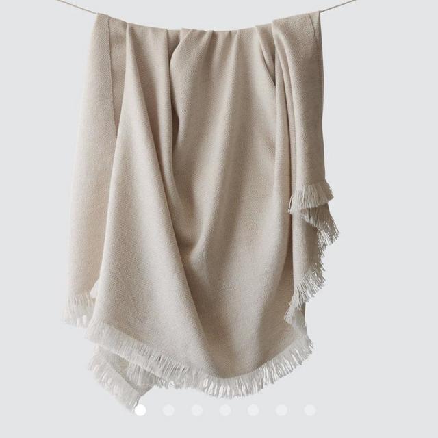 La Calle Alpaca Throw Sand
