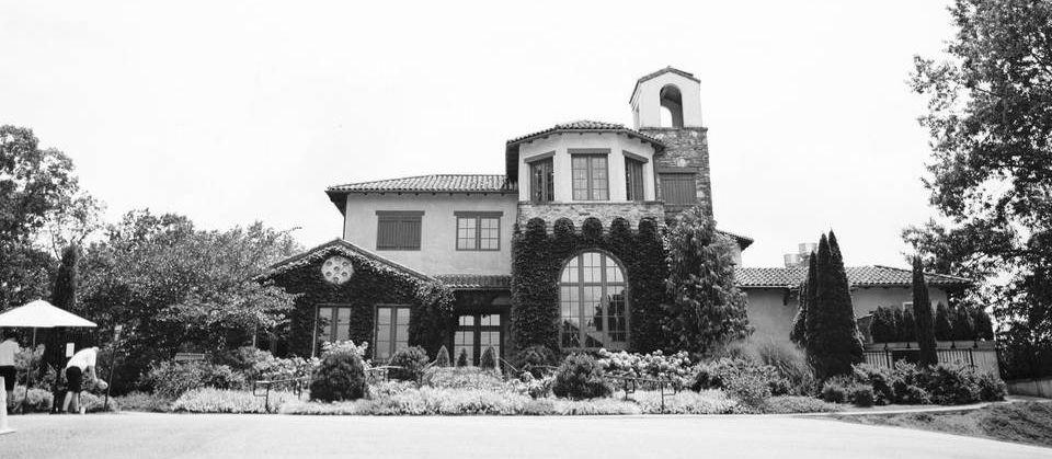 The Wedding Website of Madison Garosi and Kevin Contreras
