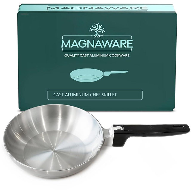 MAGNAWARE Chef Skillet – Quick & Even Heat Distribution – Lightweight Cast Aluminum Frying Pan – No Seasoning Required – PFOA & PTFE Free – Oven Safe Up to 350°F – Classic Vintage Design (11 Inch)