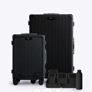 Full Travel Kit - Jet Black