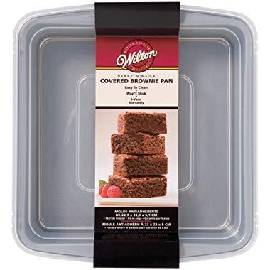 Wilton 2105-9199 Recipe Right Non-Stick Square Brownie Baking Pan with Lid, for Transporting Your Dessert from Home to Party, x 9-Inch, 9" x 9", Gray