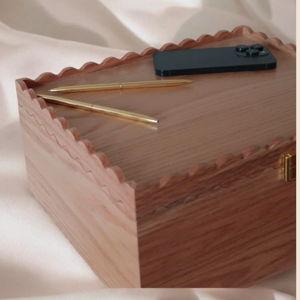 The 2-1 Keepsake Case | Light Oak