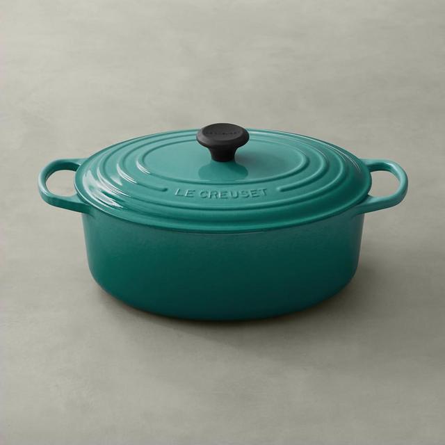 Le Creuset Signature Cast-Iron Oval Dutch Oven, 6 3/4-Qt., Caribbean