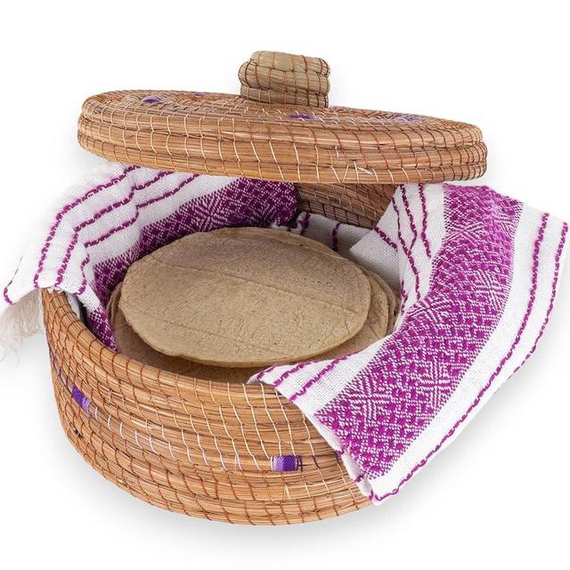 Axcento - 8 inches Tortilla Warmer | Ideal for Corn Tortillas, Pita Bread, Flour Tortillas, Roti Bread | handcrafted basket made of Natural Pine Fiber | Includes 100% cotton kitchen towel (Purple)