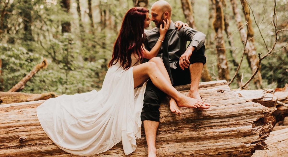 The Wedding Website of Jen Peterson and Ant Chiara